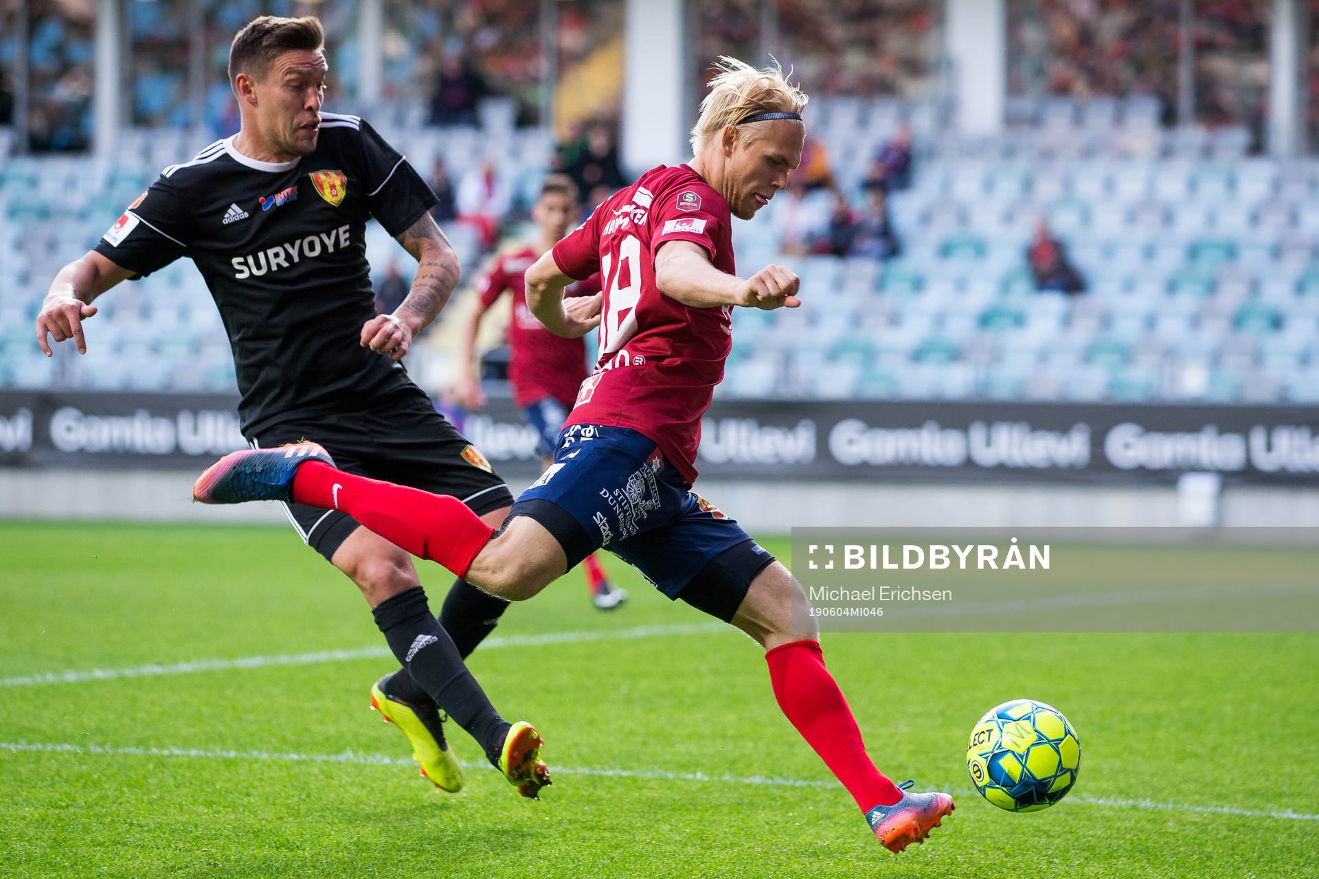 Örgrytes Linus Tornblad under fotbollsmatchen i Superettan mellan Örgryte och Syrianska den 4 juni 2019 i Göteborg.