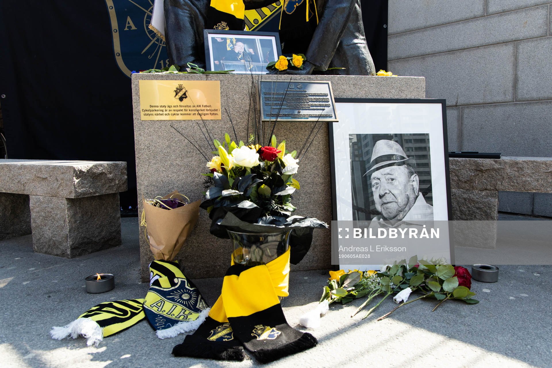 Minneslund för Lennart Johansson anordnad av AIK Fotboll