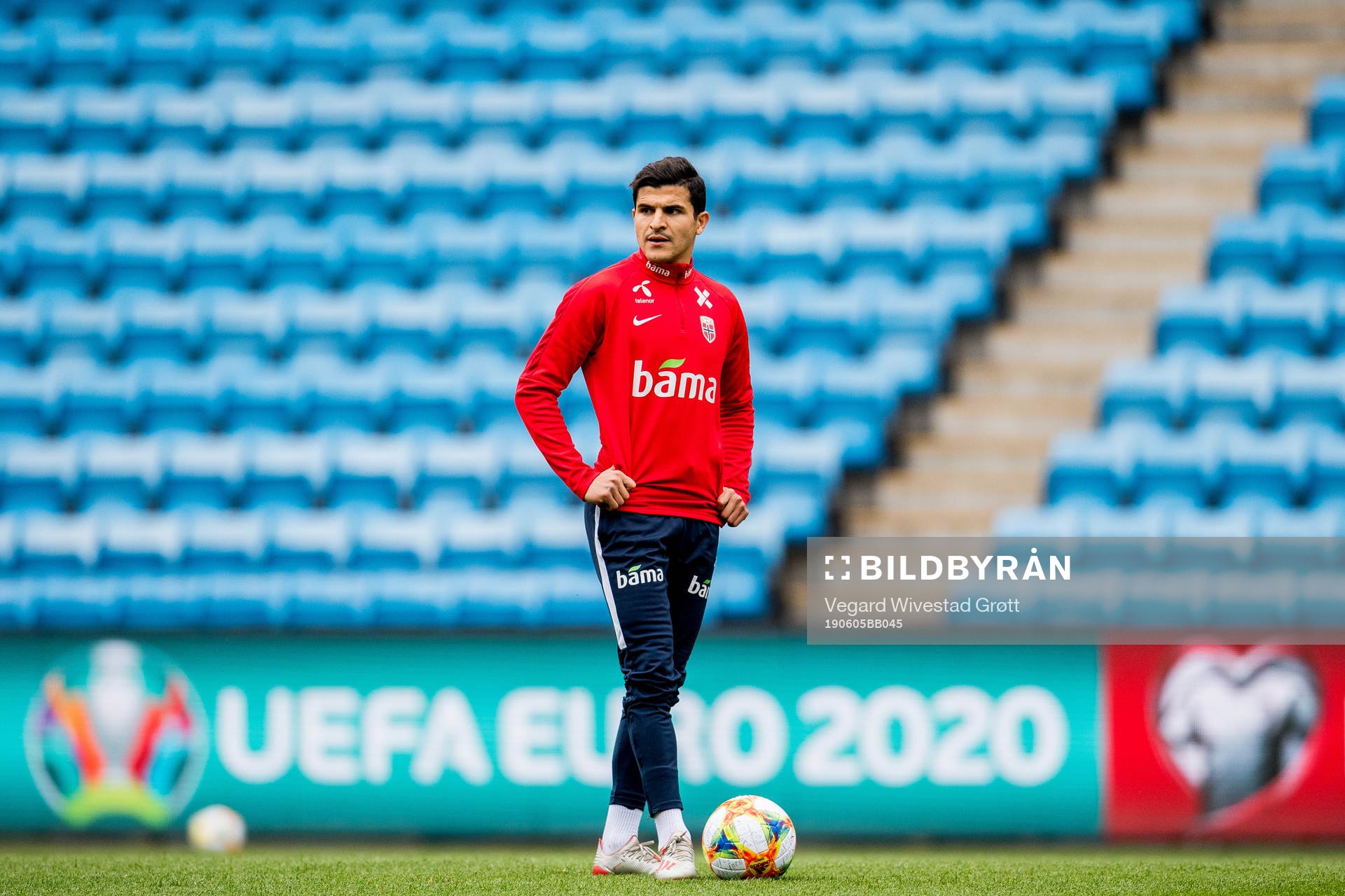 Tarik Elyounoussi of Norway
