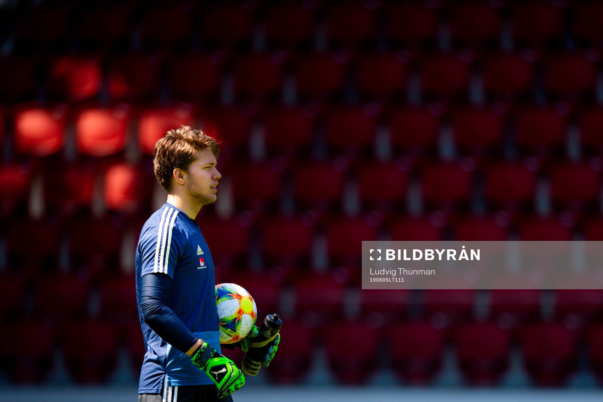 Goalkeeper Kalle Joelsson