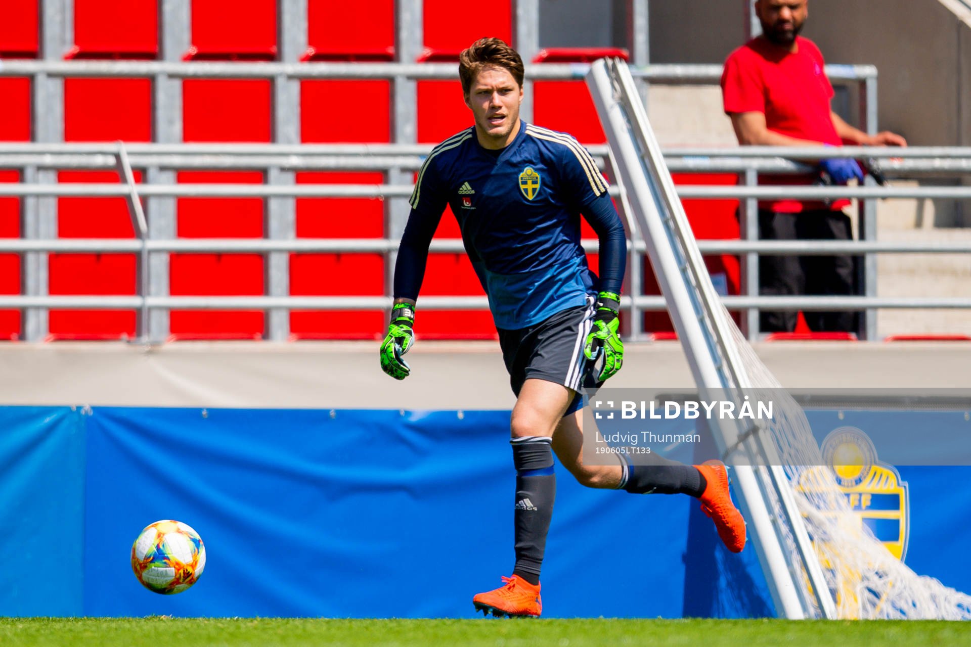 Goalkeeper Kalle Joelsson