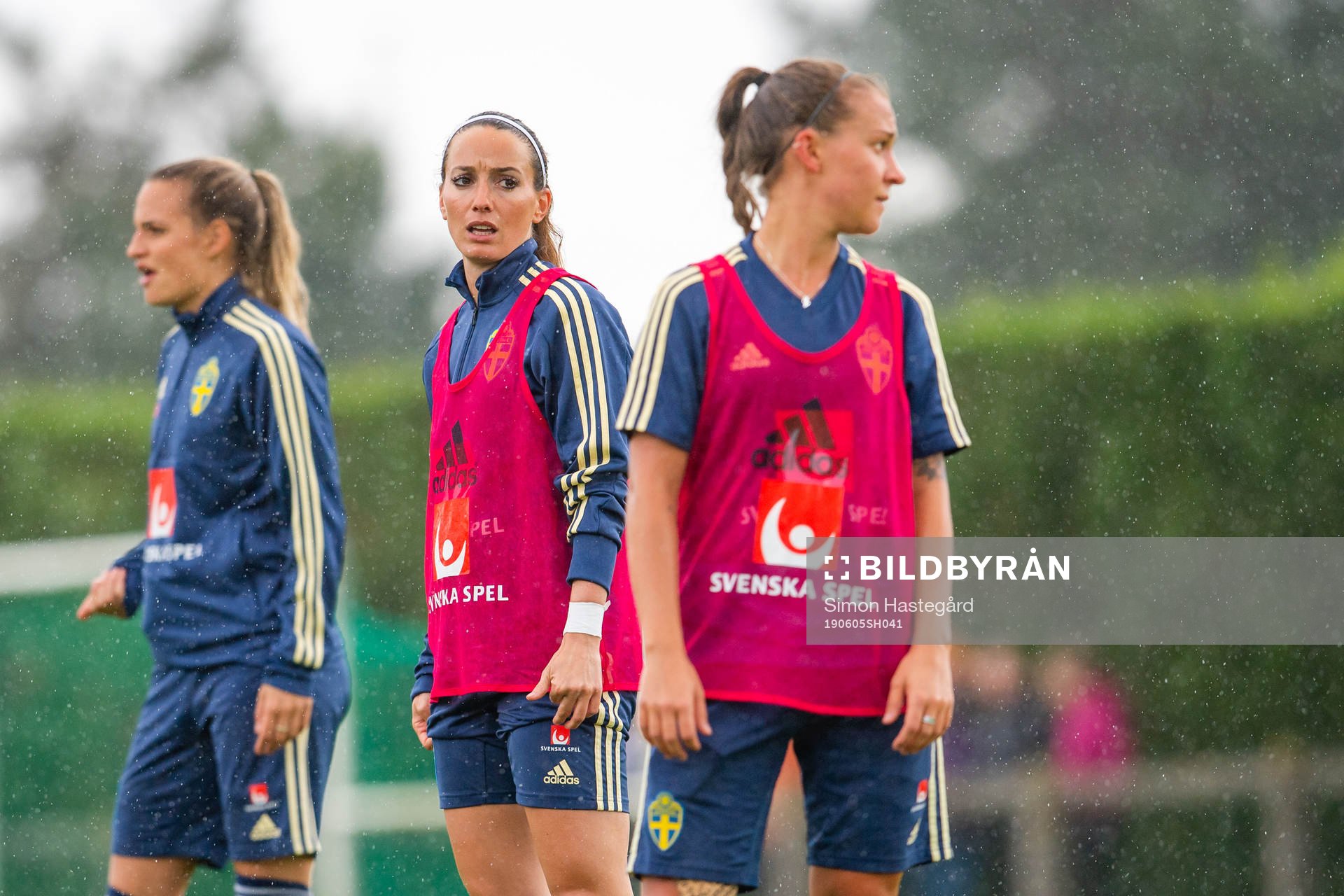 Nathalie Björn, Julia Zigiotti Olme and Kosovare Asllani