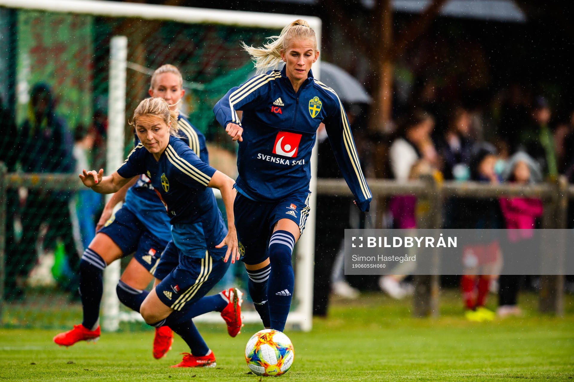 Mimmi Larsson and Sofia Jakobsson of Swedish national women
