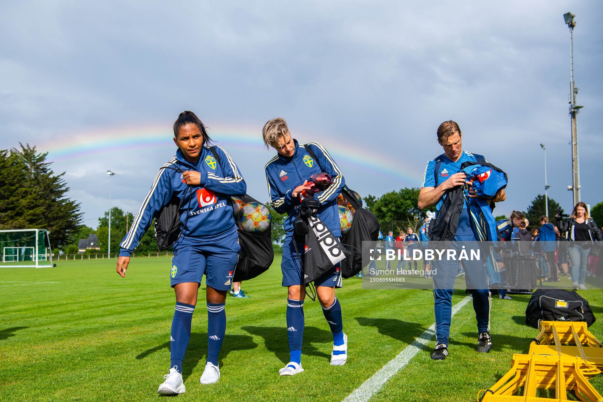 Madelen Janogy  and Lina Hurtig of Swedish national women