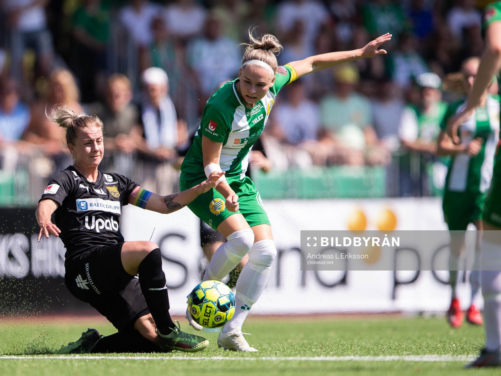 Umeås Emma Åberg-Zingmark och Hammarbys Emma Jansson