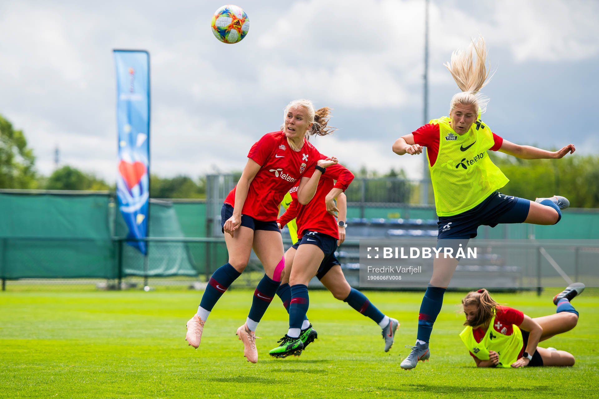Maria Thorisdottir and Emilie Nautnes of Norway