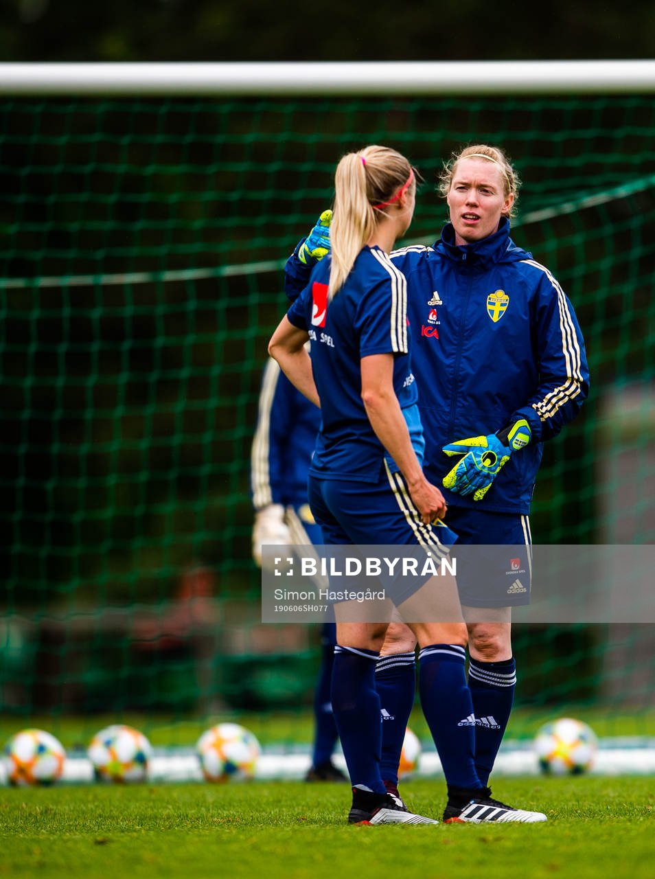 Amanda Ilestedt and goalkeeper Hedvig Lindahl of Swedish
