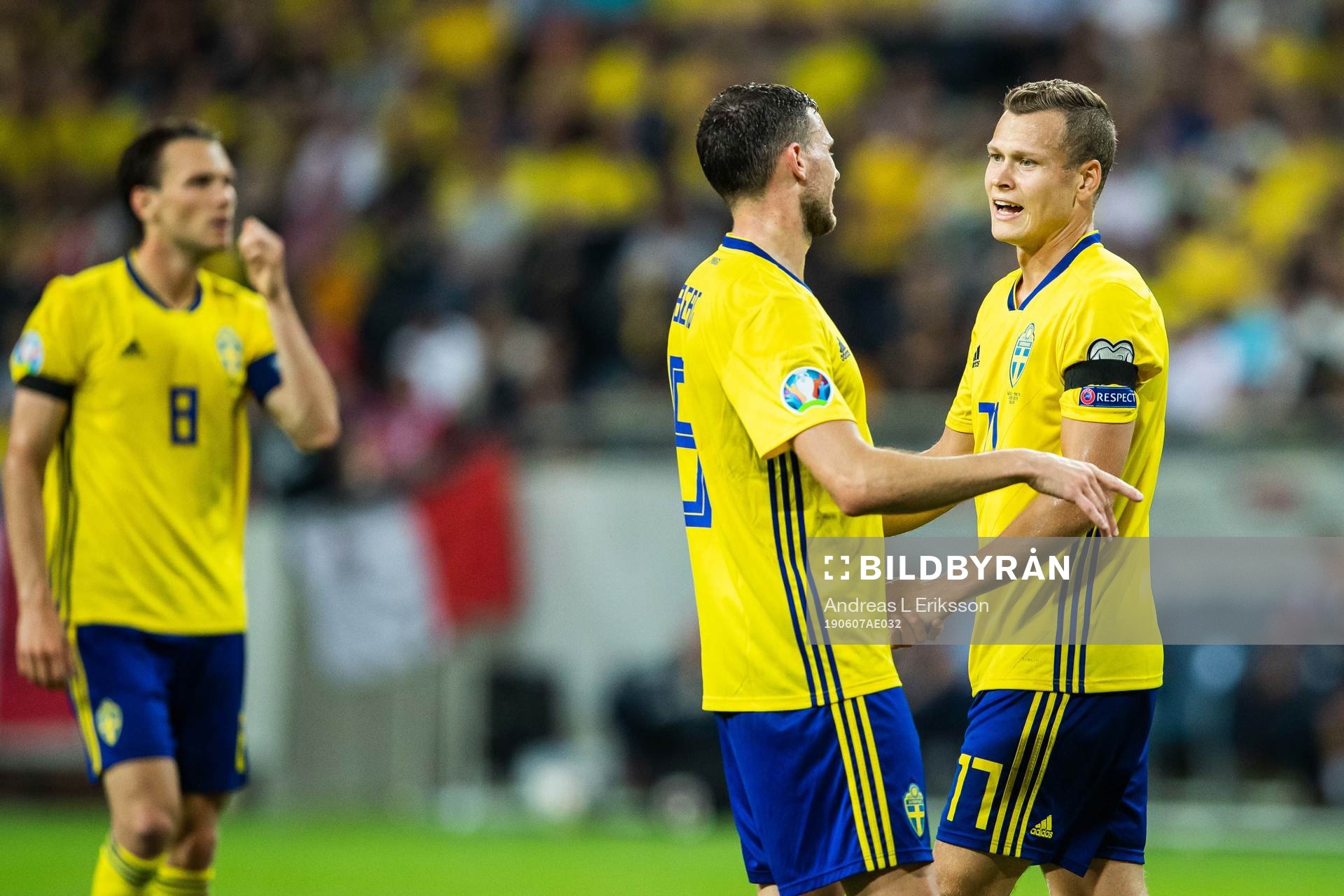 Marcus Berg and Viktor Claesson of Sweden celebrates