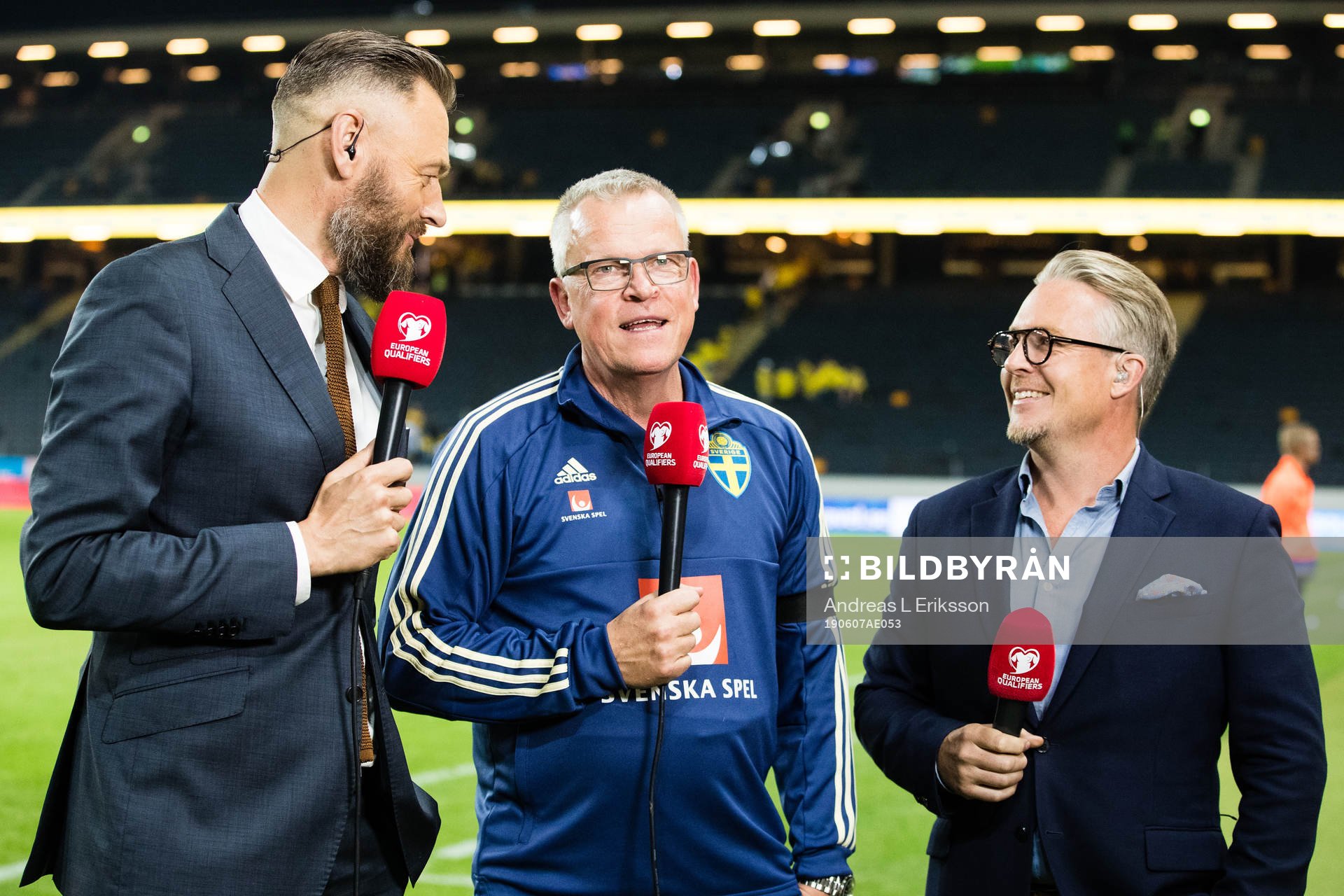 Head coach Janne Andersson of Sweden (m) is interviewed by Olof Lundh and Mattias Tjernström from Cmore after the UEFA Euro Qualifier football match between Sweden and Malta on June 7, 2019 in Stockholm.