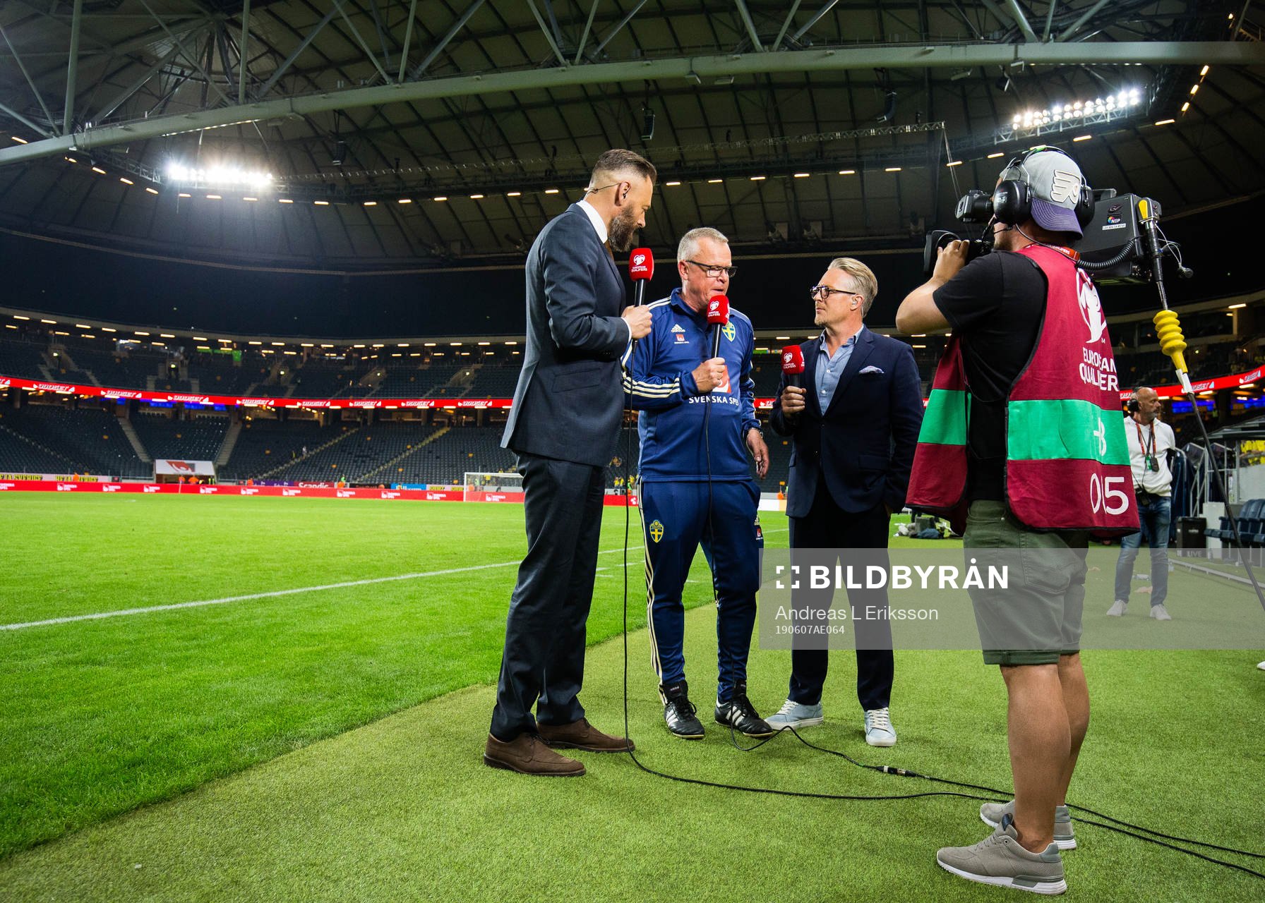 Head coach Janne Andersson of Sweden (m) is interviewed by Olof Lundh and Mattias Tjernström from Cmore after the UEFA Euro Qualifier football match between Sweden and Malta on June 7, 2019 in Stockholm.