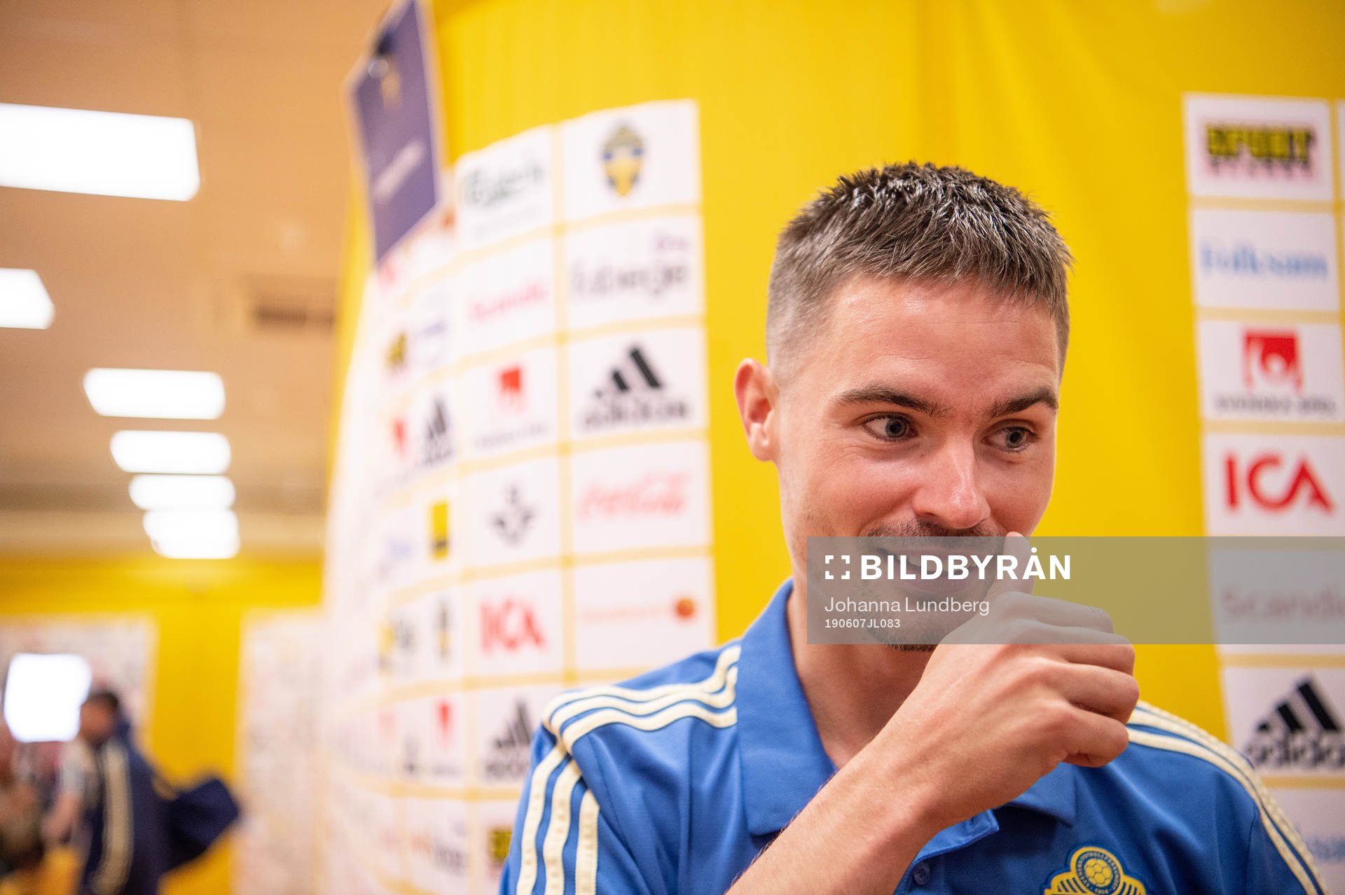 Mikael Lustig of Sweden