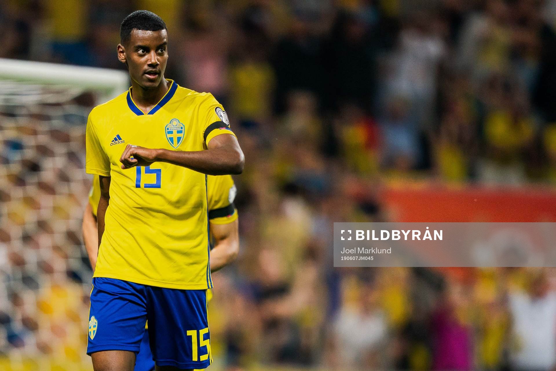 Alexander Isak of Sweden celebrates
