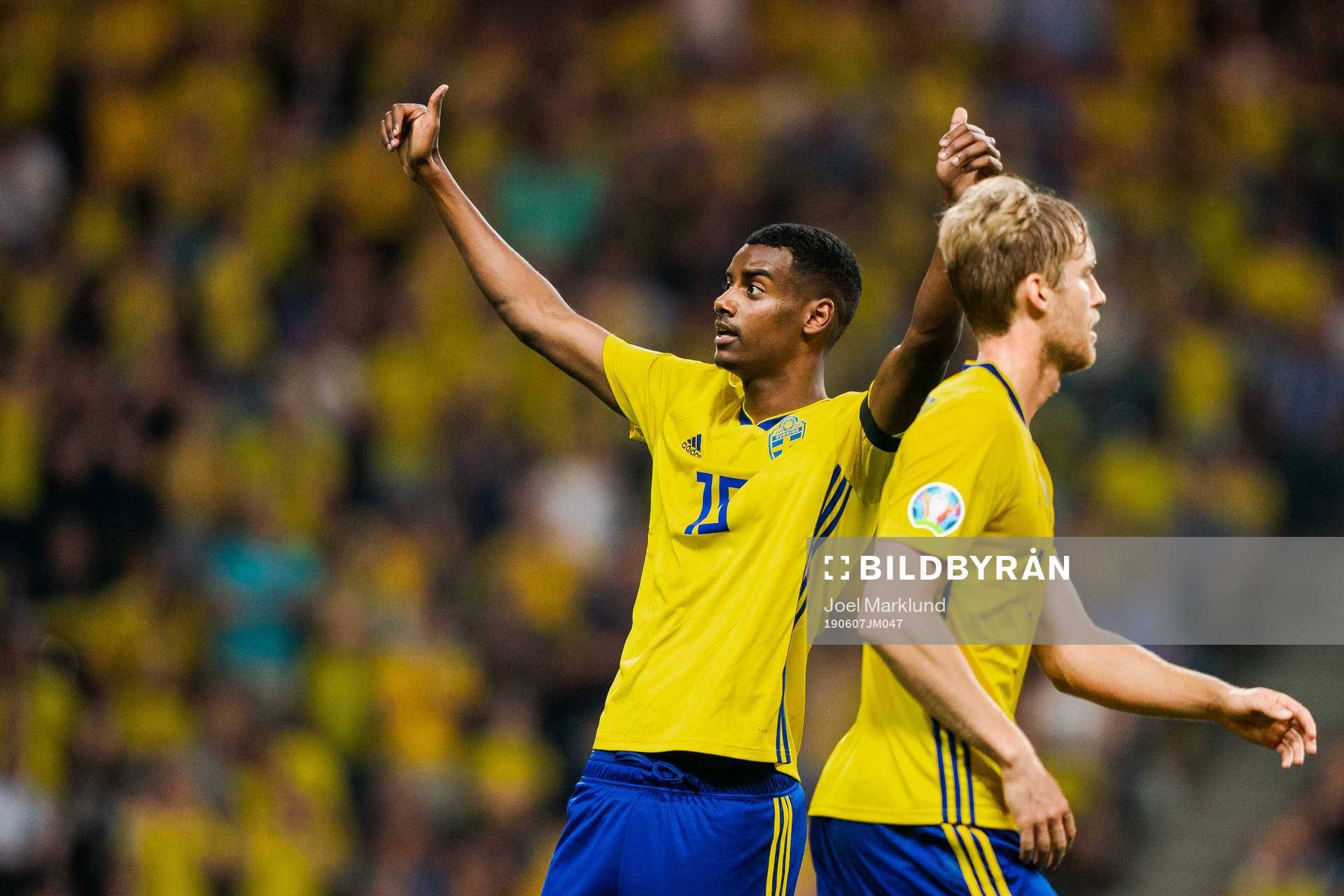 Alexander Isak of Sweden celebrates