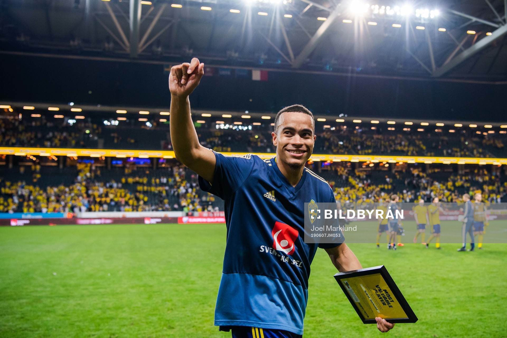 Robin Quaison of Sweden celebrates