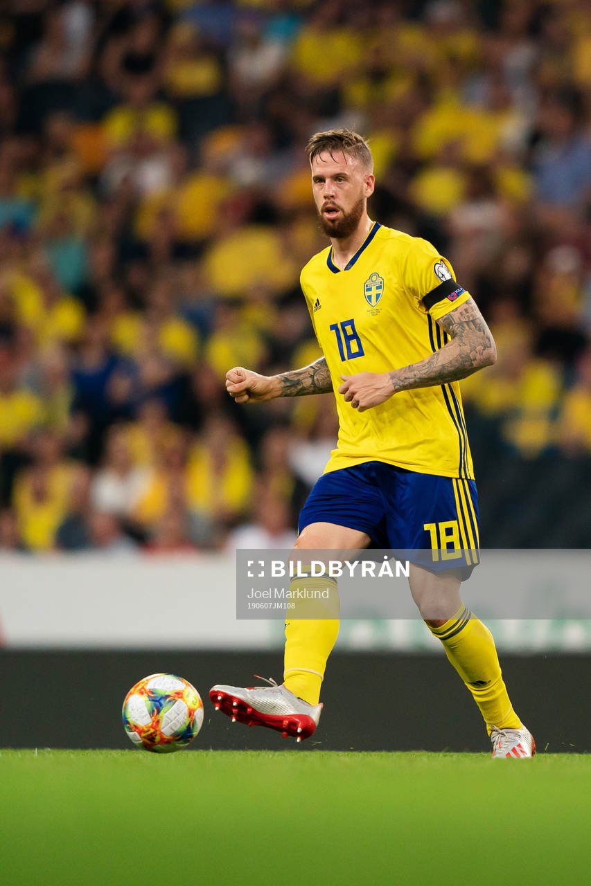 Pontus Jansson of Sweden