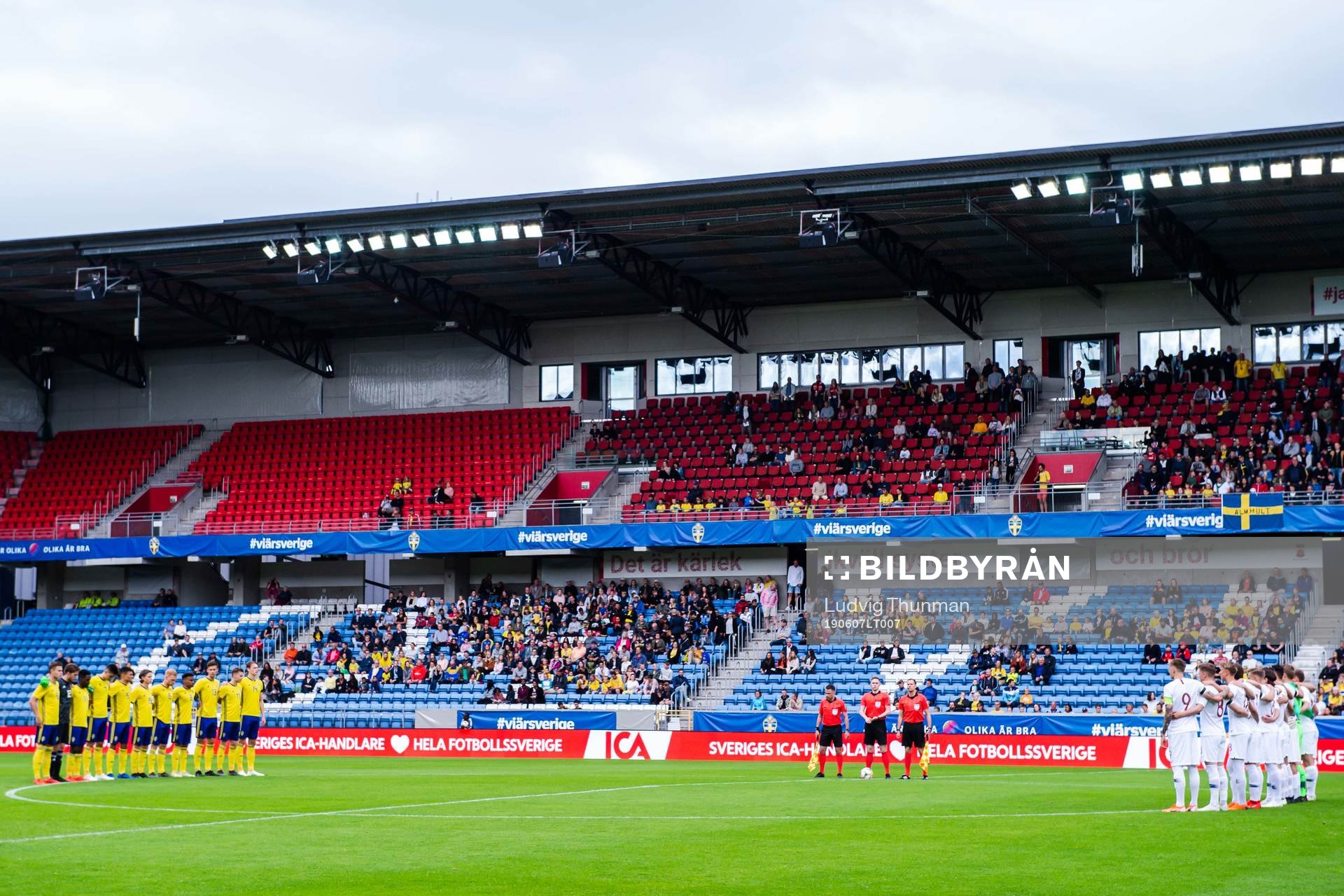 Players of Sweden and of Norway