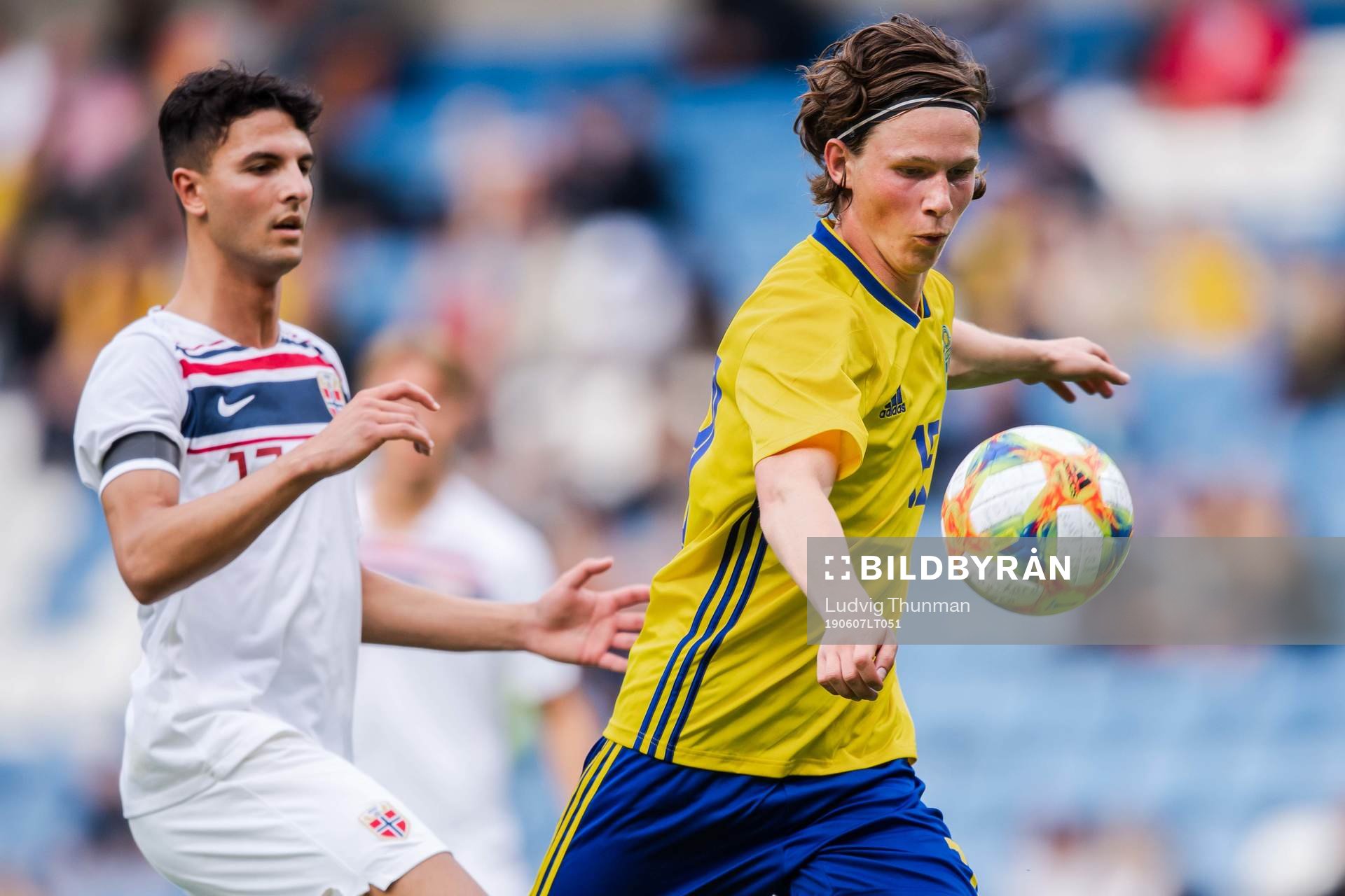 Rafik Zekhnini of Norway and Max Svensson of Sweden