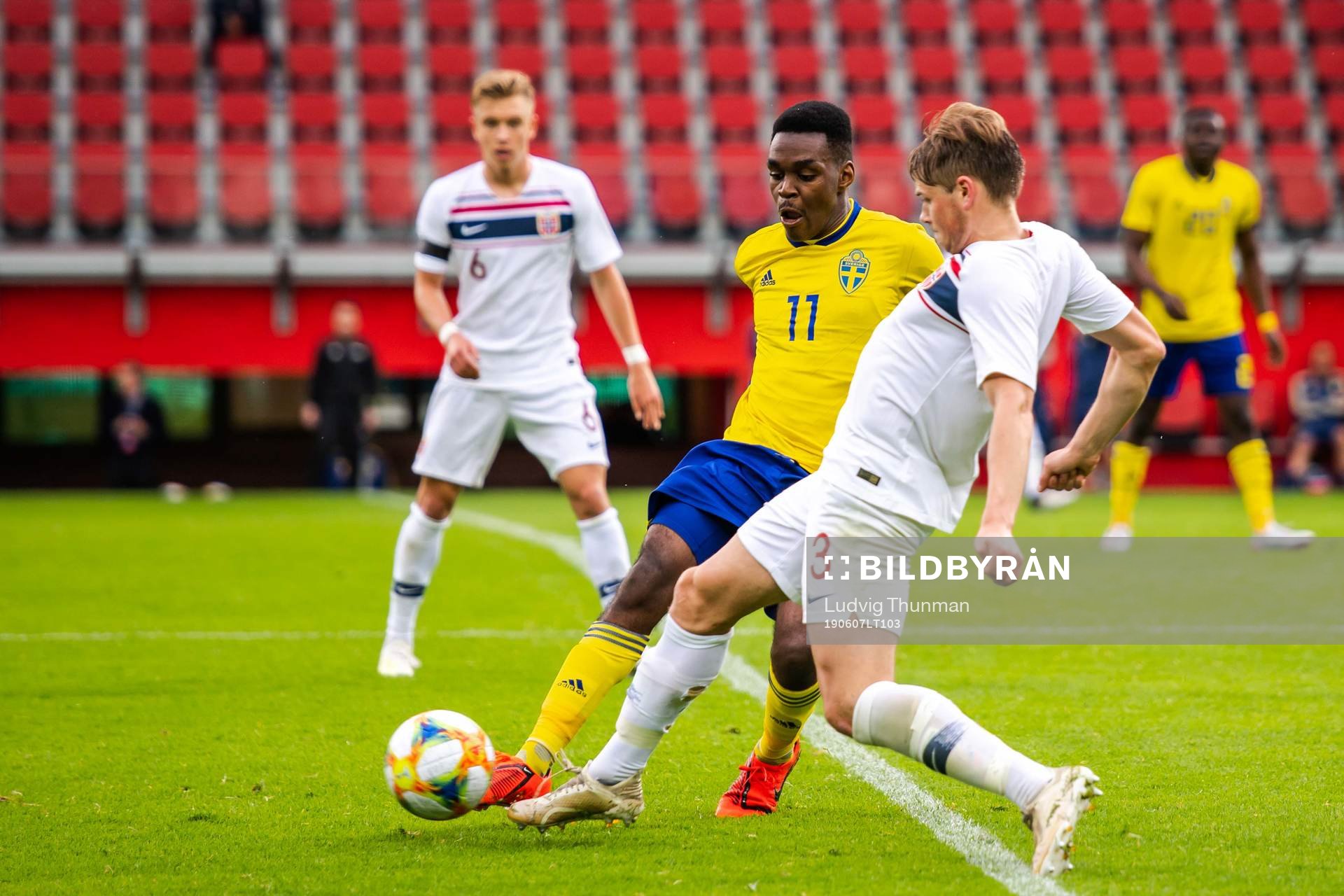 Joel Asoro of Sweden and Martin Ove Roseth of Norway
