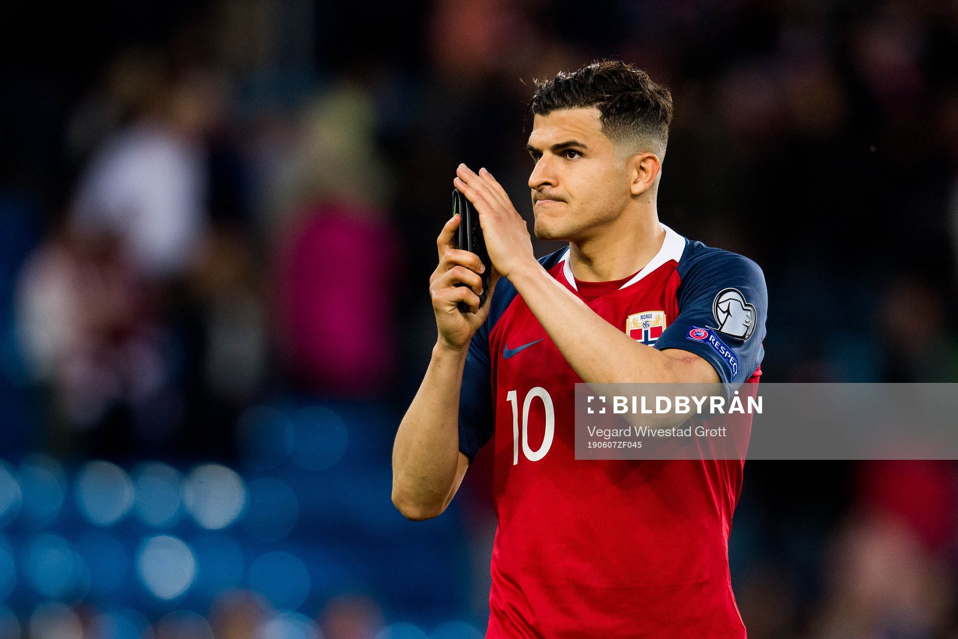 Tarik Elyounoussi of Norway looks dejected