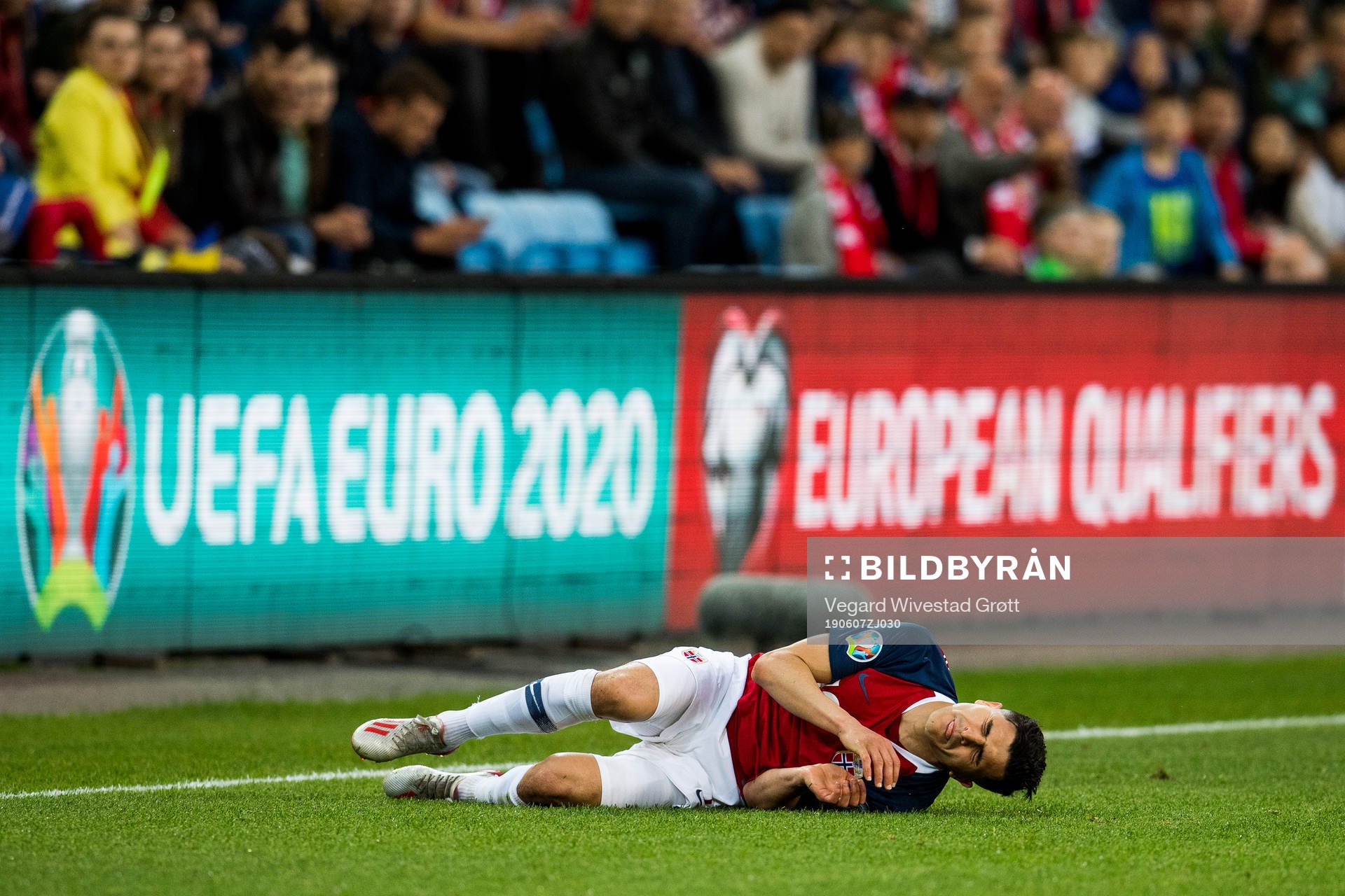 Tarik Elyounoussi of Norway looks dejected
