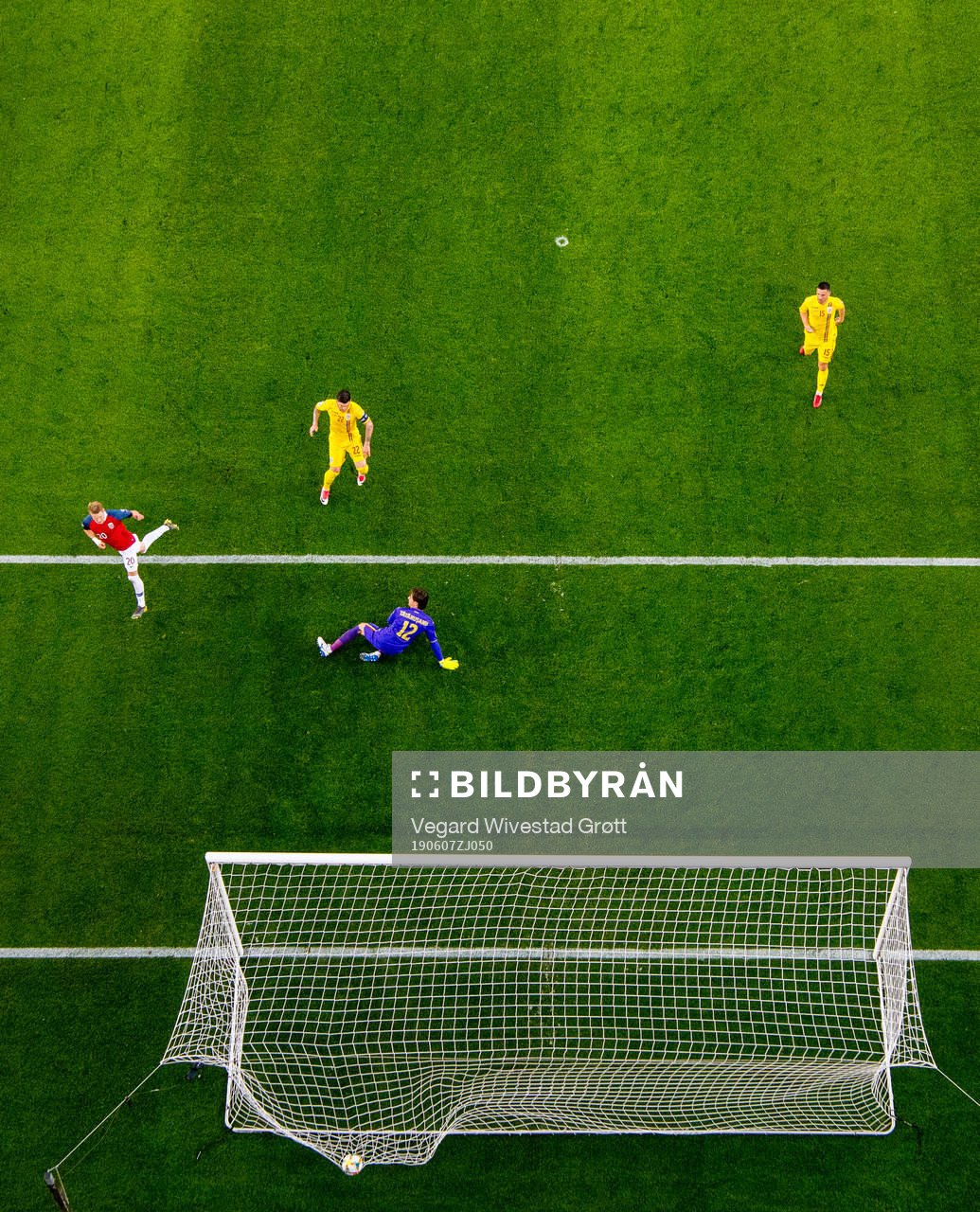 Martin Ødegaard of Norway scores 2-0 behind Cristian