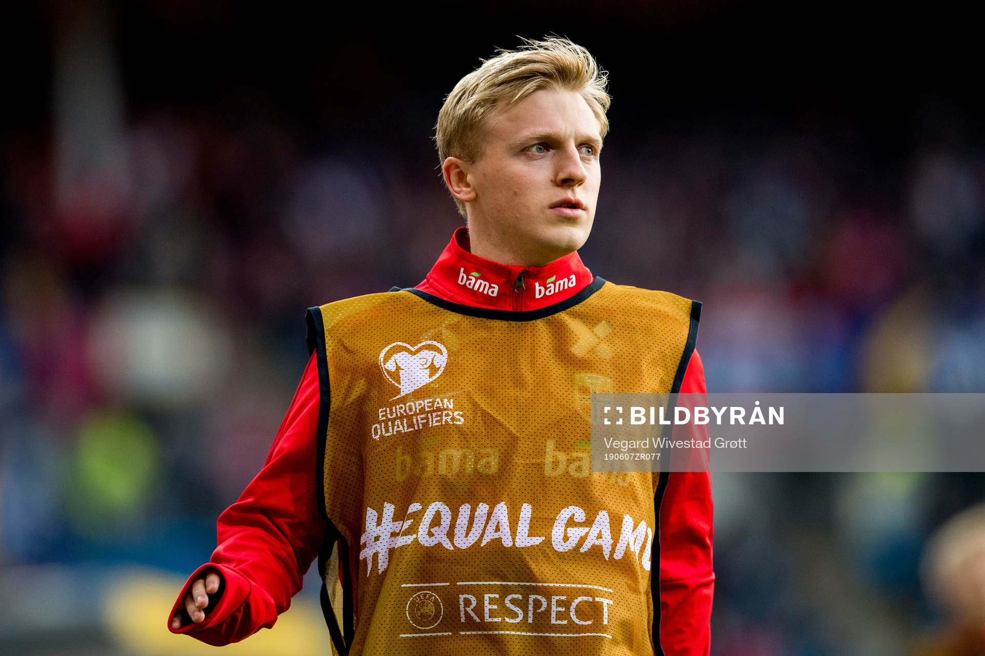 Mats Møller Dæhli of Norway warms up
