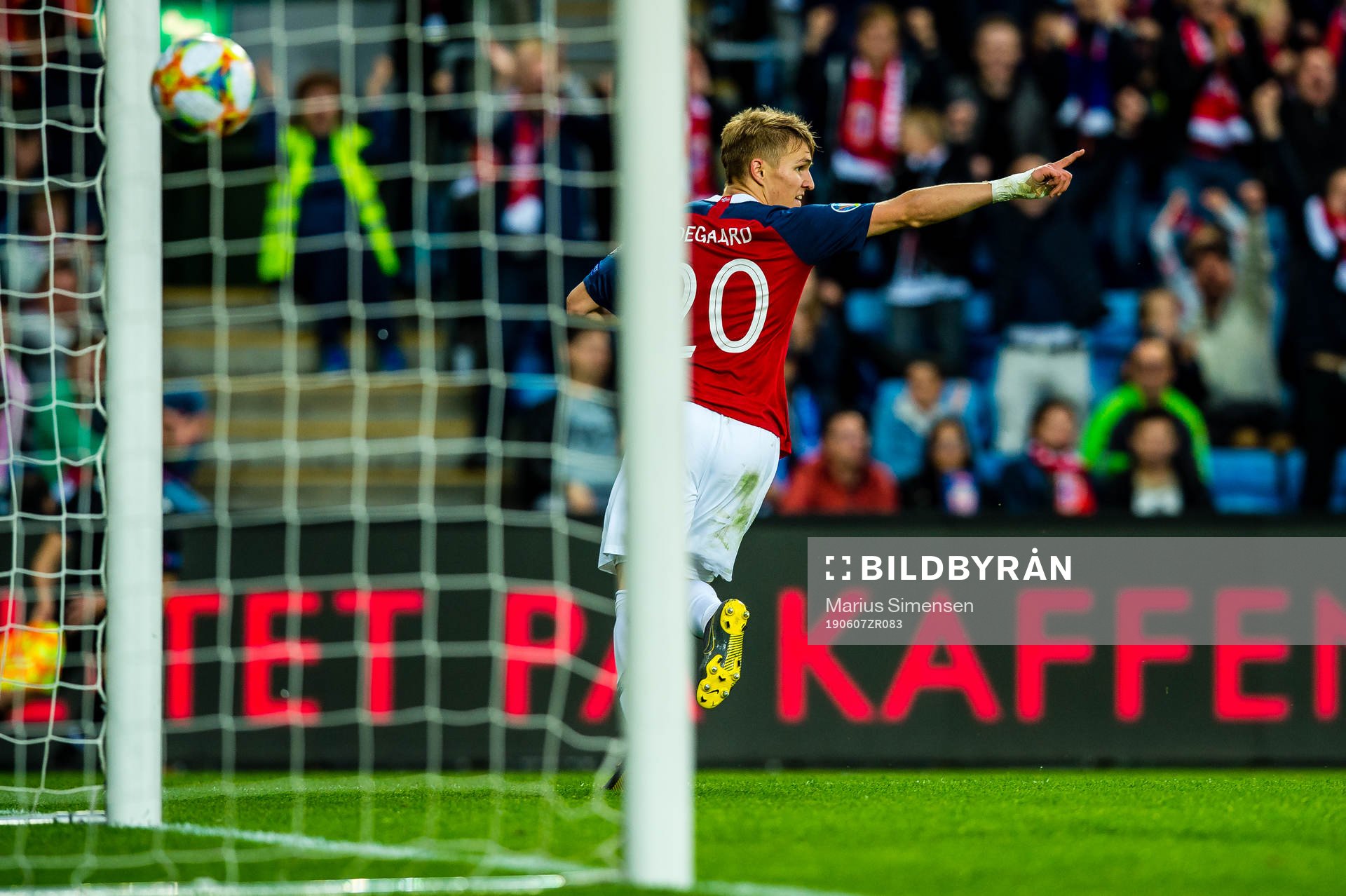 Martin Ødegaard of Norway celebrates