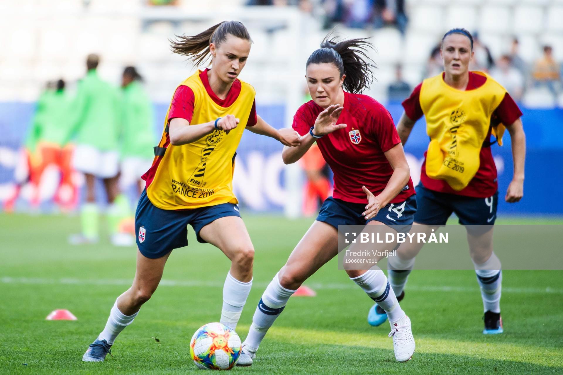 Caroline Graham Hansen and Ingrid Syrstad Engen of Norway
