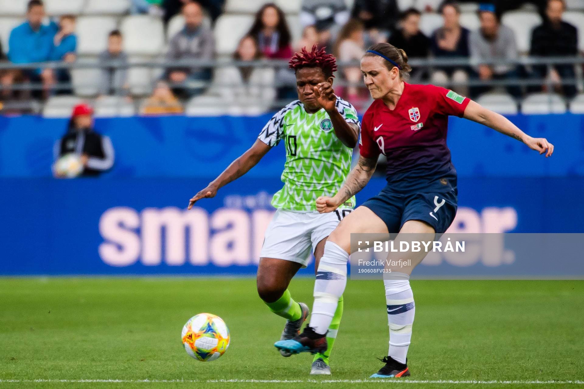 Rita Chikwelu of Nigeria and Isabell Lehn Herlovsen of