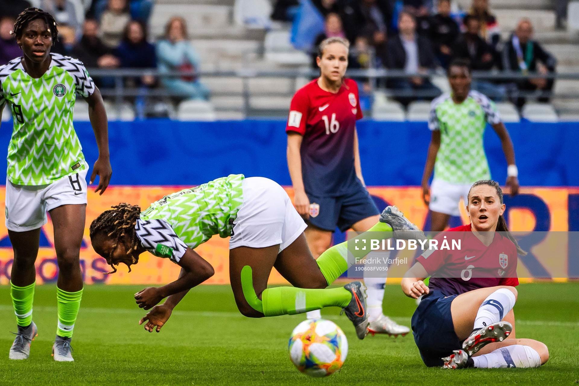 Ngozi Okobi-Okeoghene of Nigeria and Vilde Bøe Risa of Norway during the FIFA Women's World Cup match between Norway and Nigeria on June 8, 2019 in Reims.