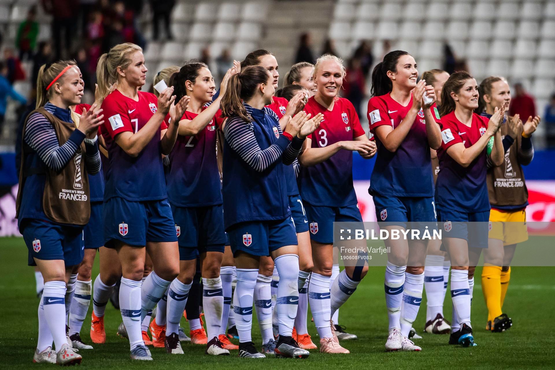Players of Norway celebrate