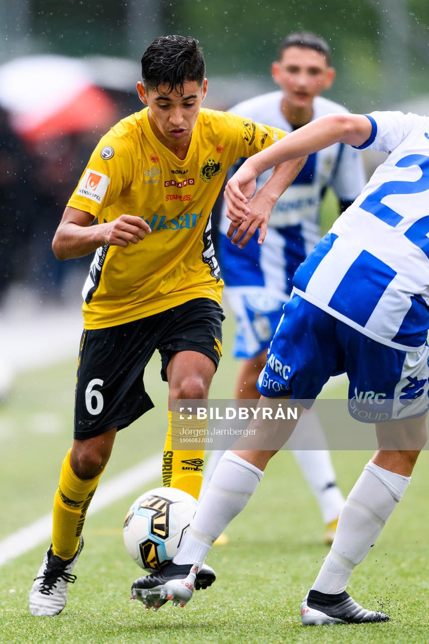 Elfsborgs Max Sandberg under fotbollsmatchen för P16 mellan Elfsborg och IFK Göteborg den 8 juni 2019 i Borås.
