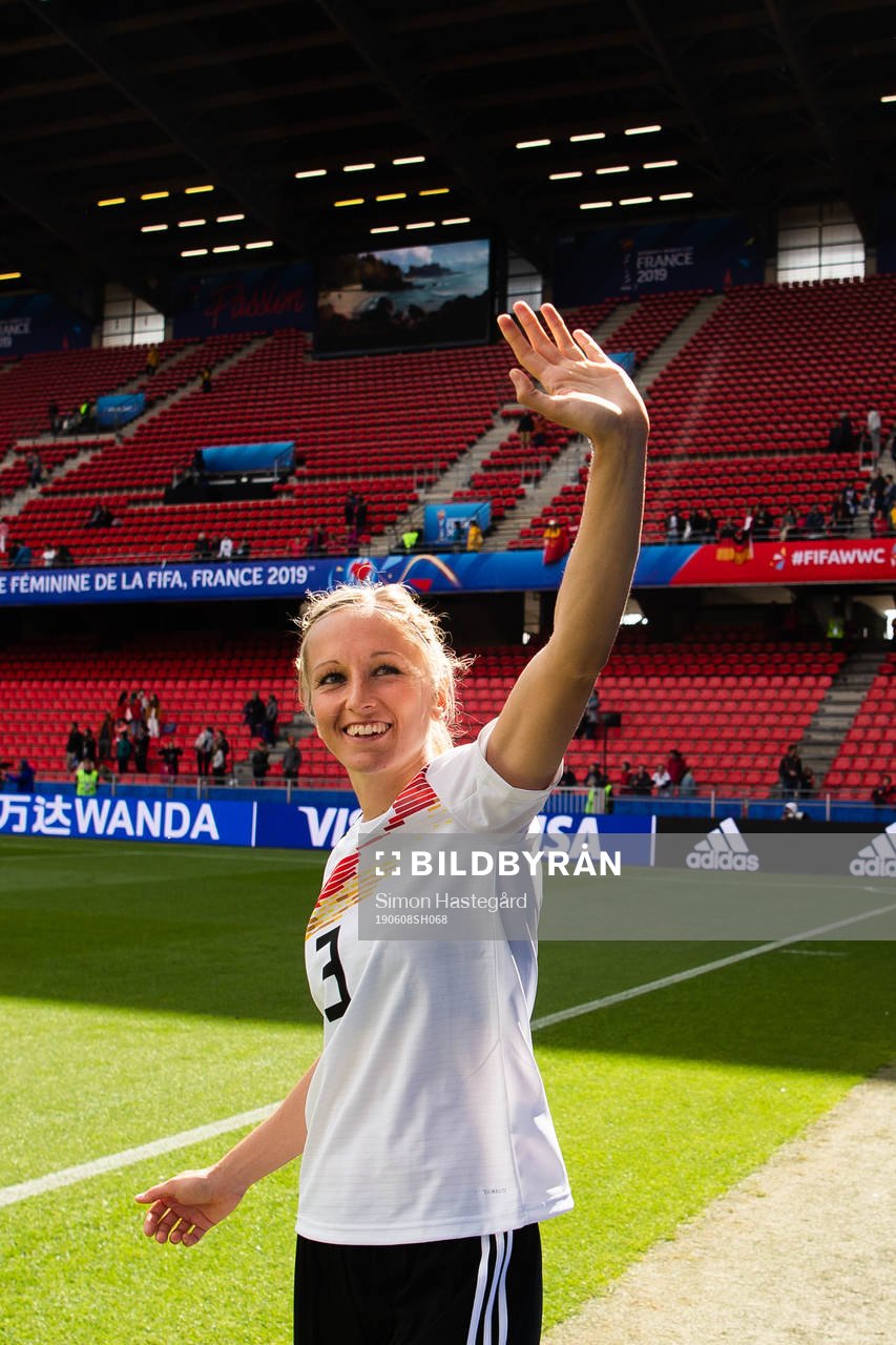 Kathrin Hendrich of Germany celebrates