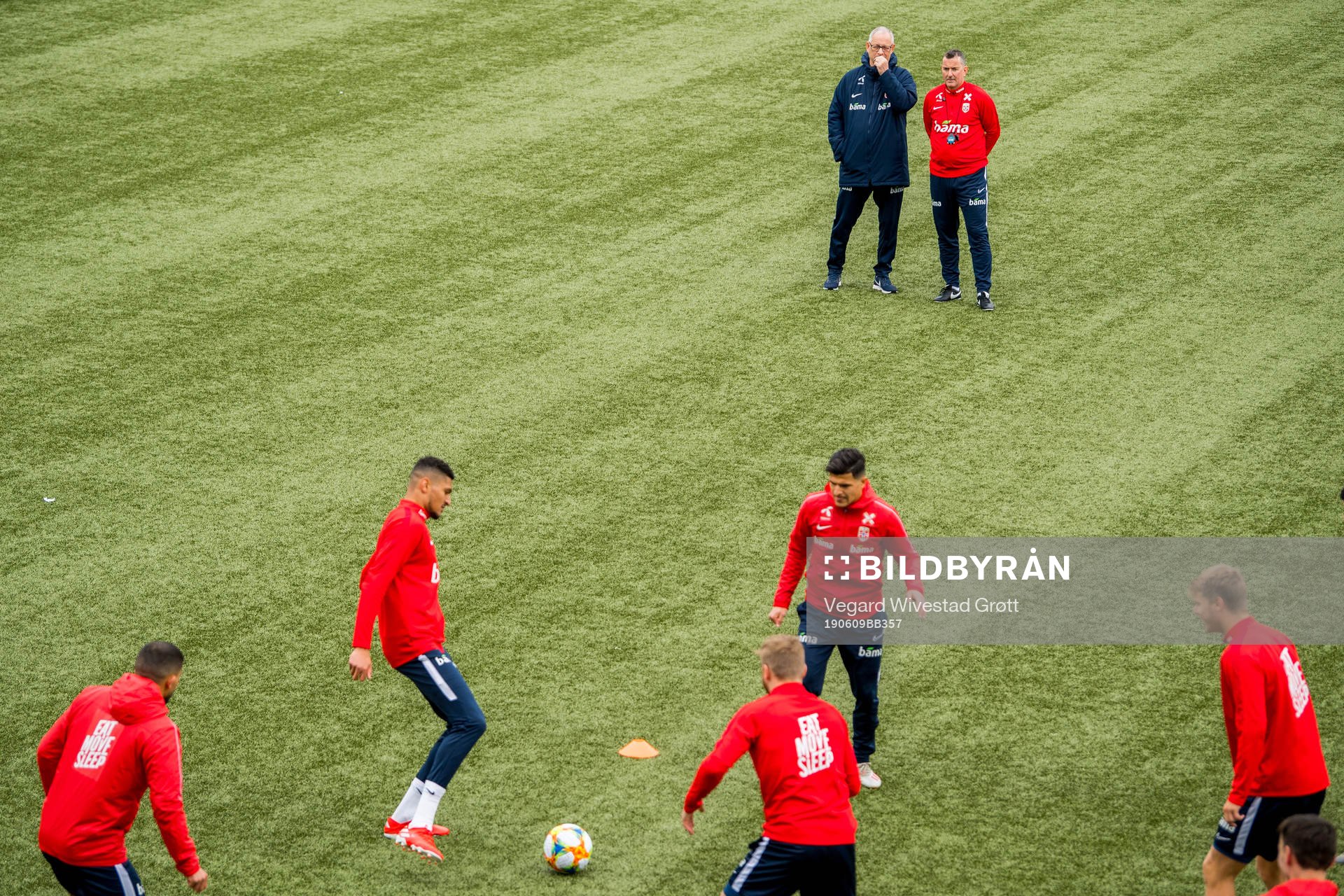 Lars Lagerbäck, head coach of Norway, and Per Joar Hansen,