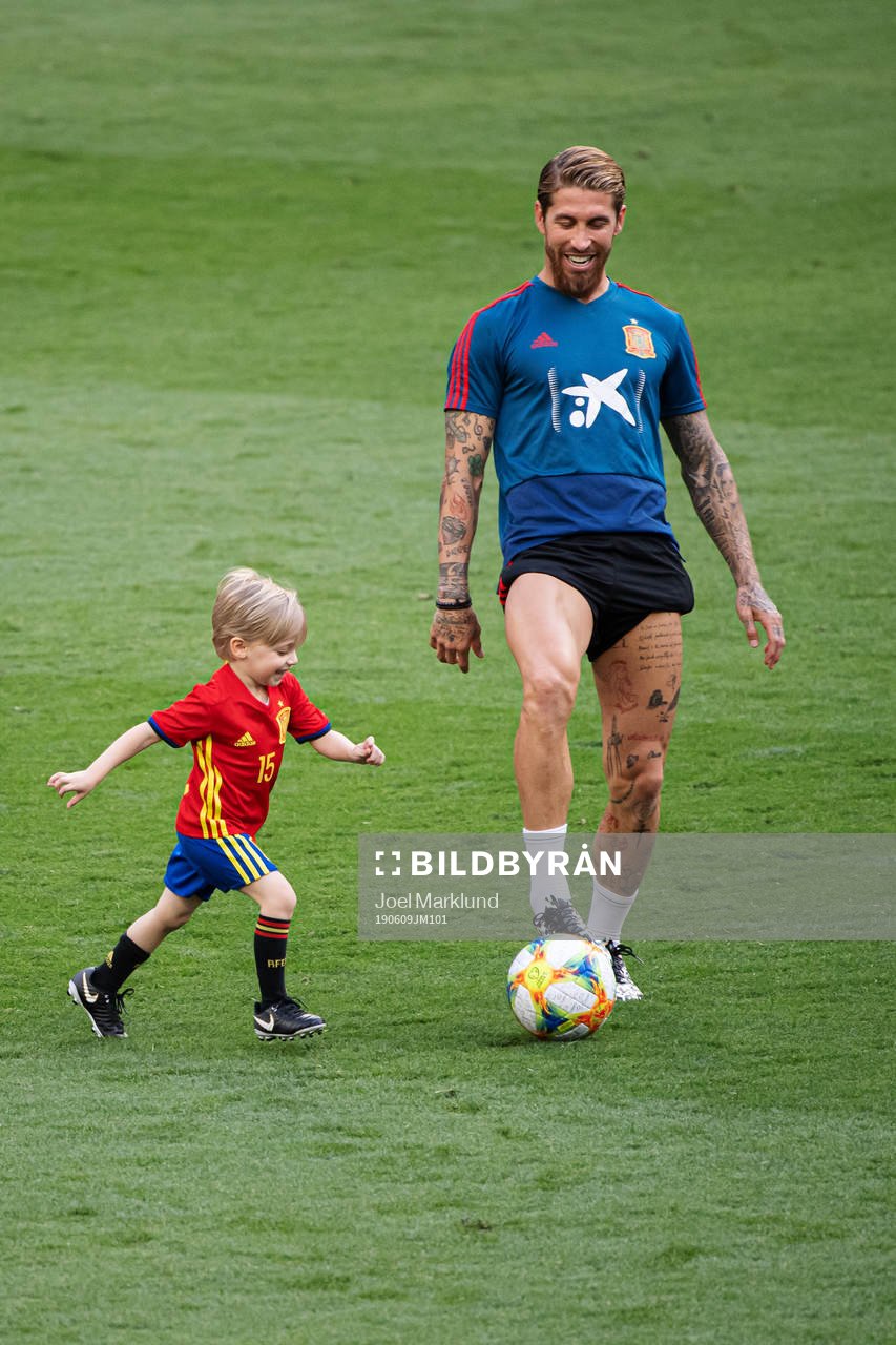 Sergio Ramos of the Spanish national football team with his