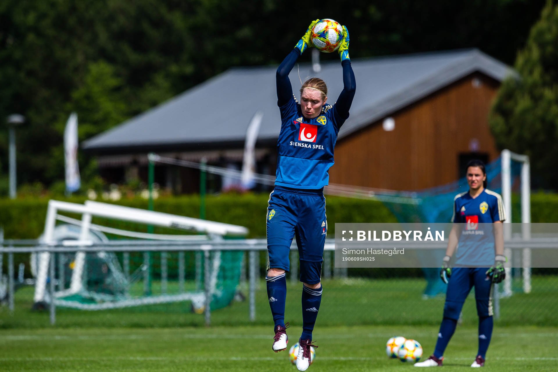 Goalkeepers Hedvig Lindahl and Zecira Musovic of Swedish