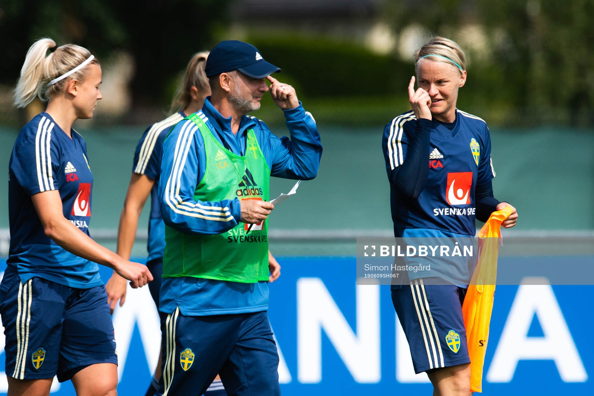 Peter Gerhardsson, Head coach and Nilla Fischer of Swedish