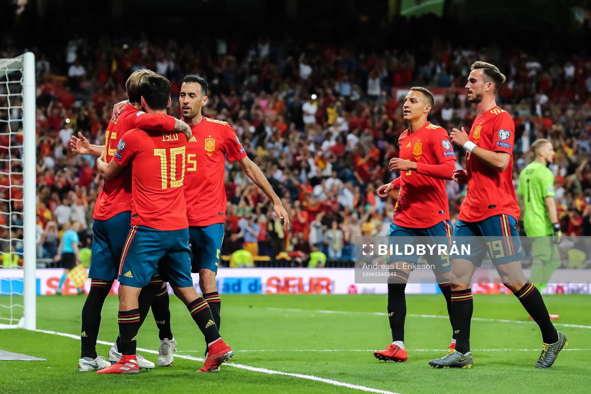 Sergio Ramos of Spain celebrate with teammates
