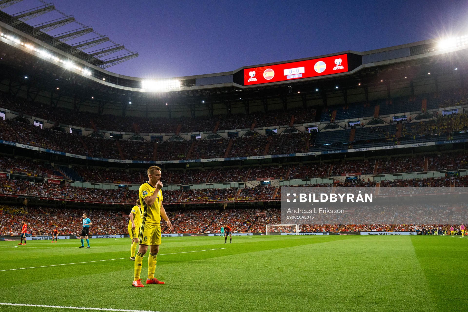 Sebastian Larsson of Sweden