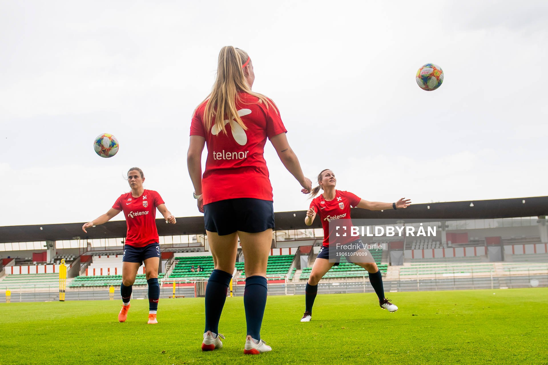 Emilie Bosshard Haavi and Kristine Minde of Norway