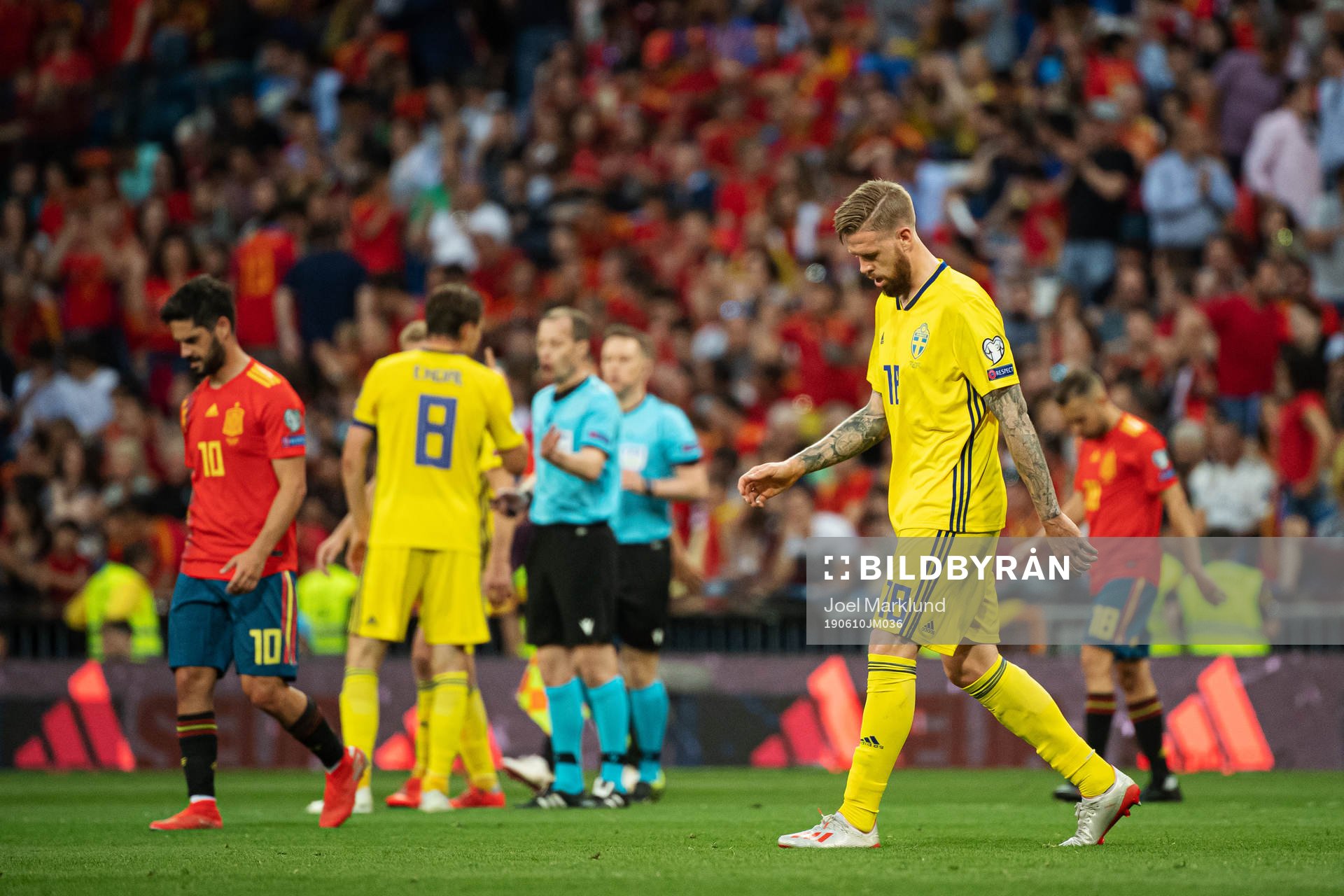 Pontus Jansson of Sweden looks dejected