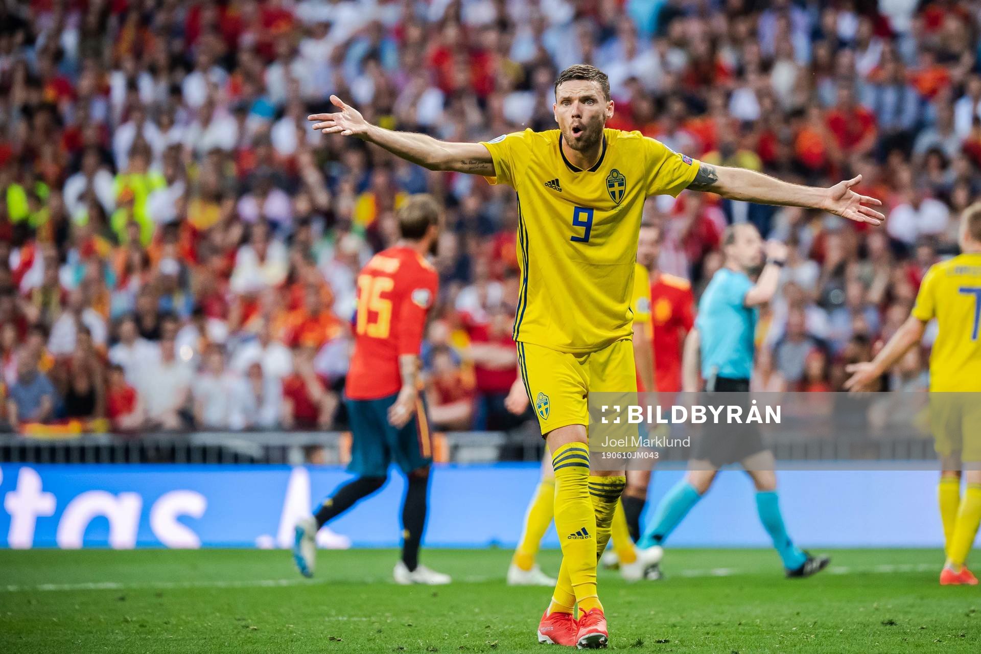 Marcus Berg of Sweden reacts