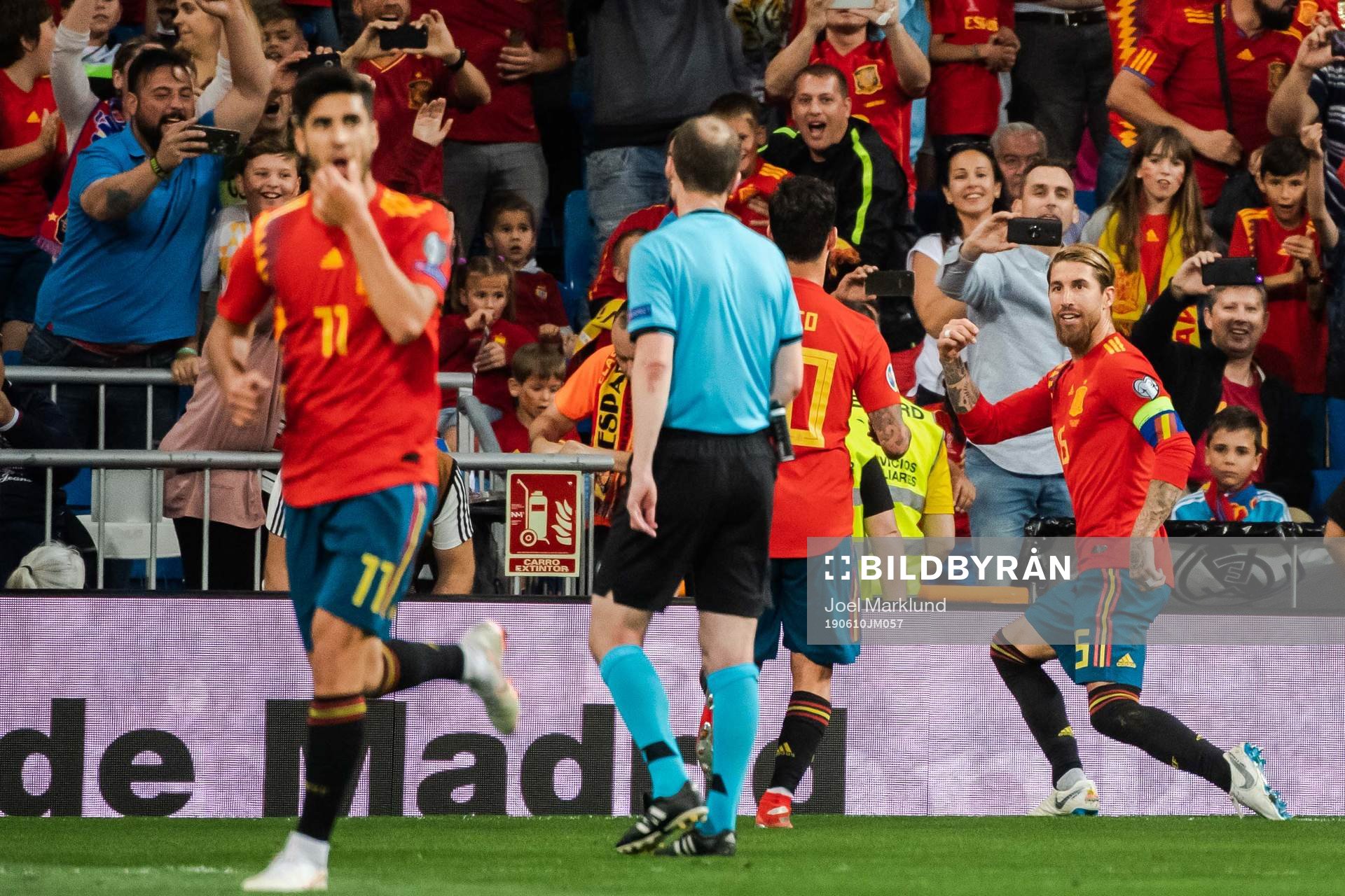 Sergio Ramos of Spain celebrate with teammates