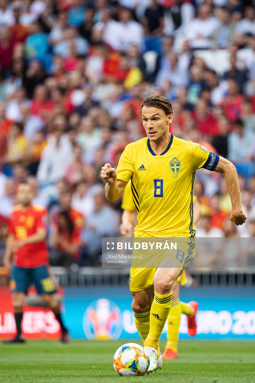 Albin Ekdal of Sweden
