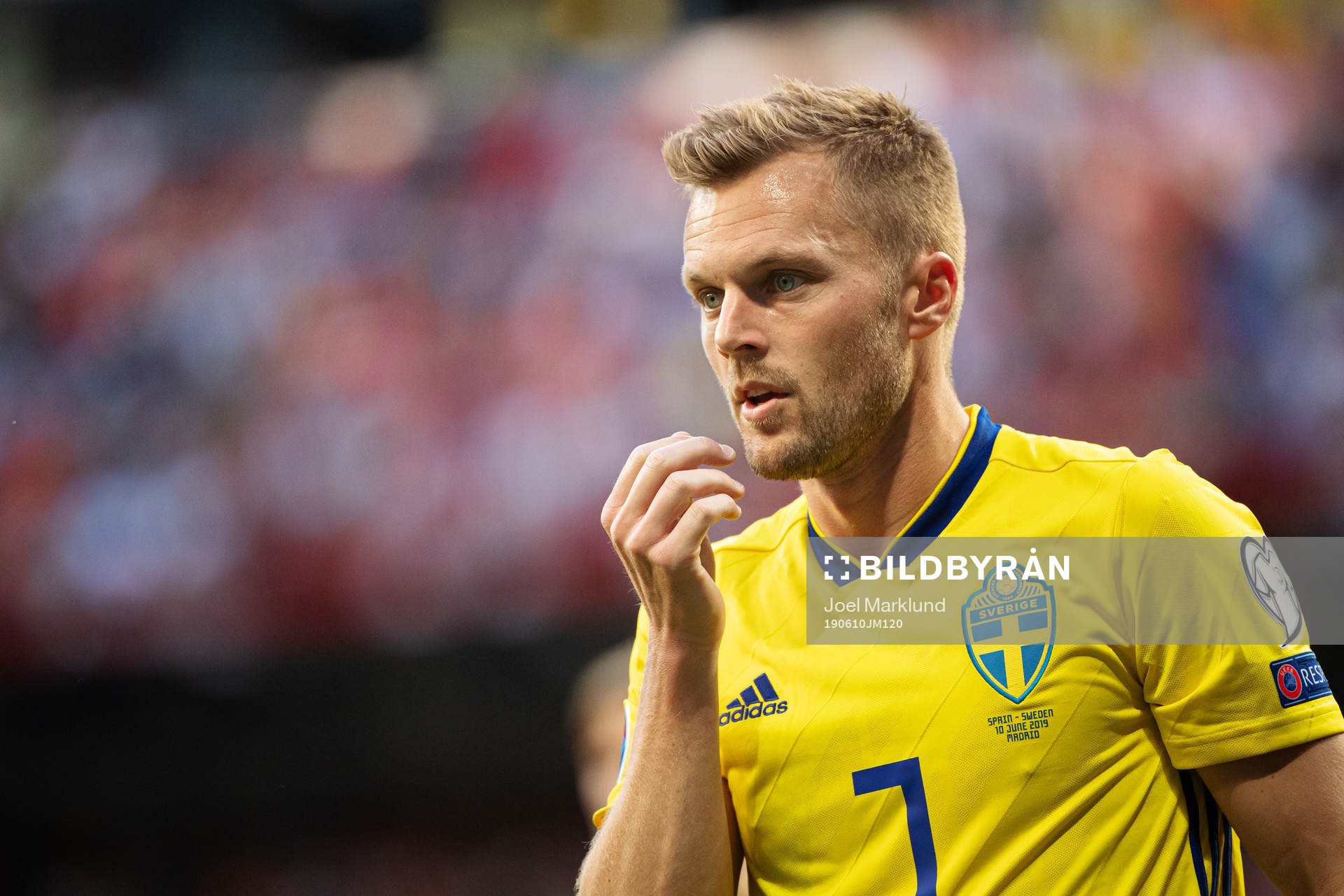 Sebastian Larsson of Sweden