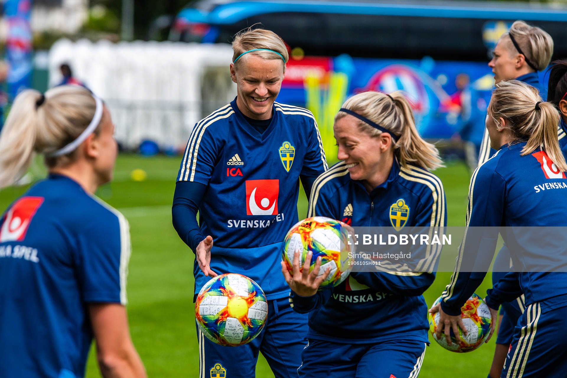 Nilla Fischer and Linda Sembrant of Swedish national women