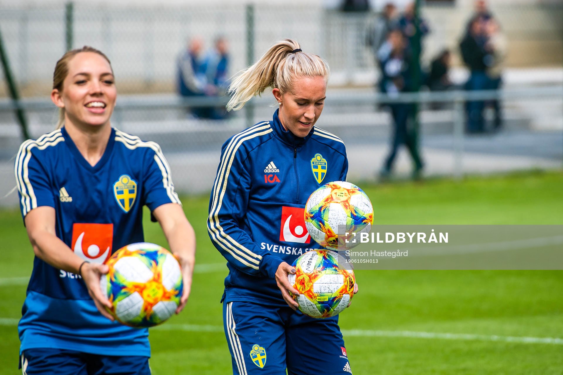 Elin Rubensson and Julia Roddar of Swedish national women