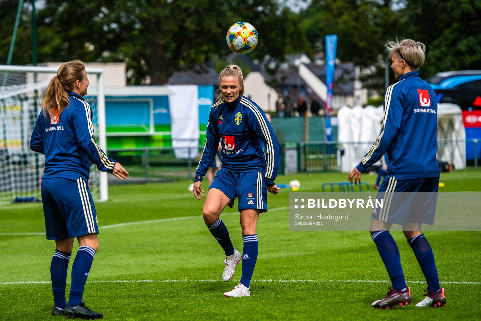 Anna Anvegård , Fridolina Rolfö and Lina Hurtig of