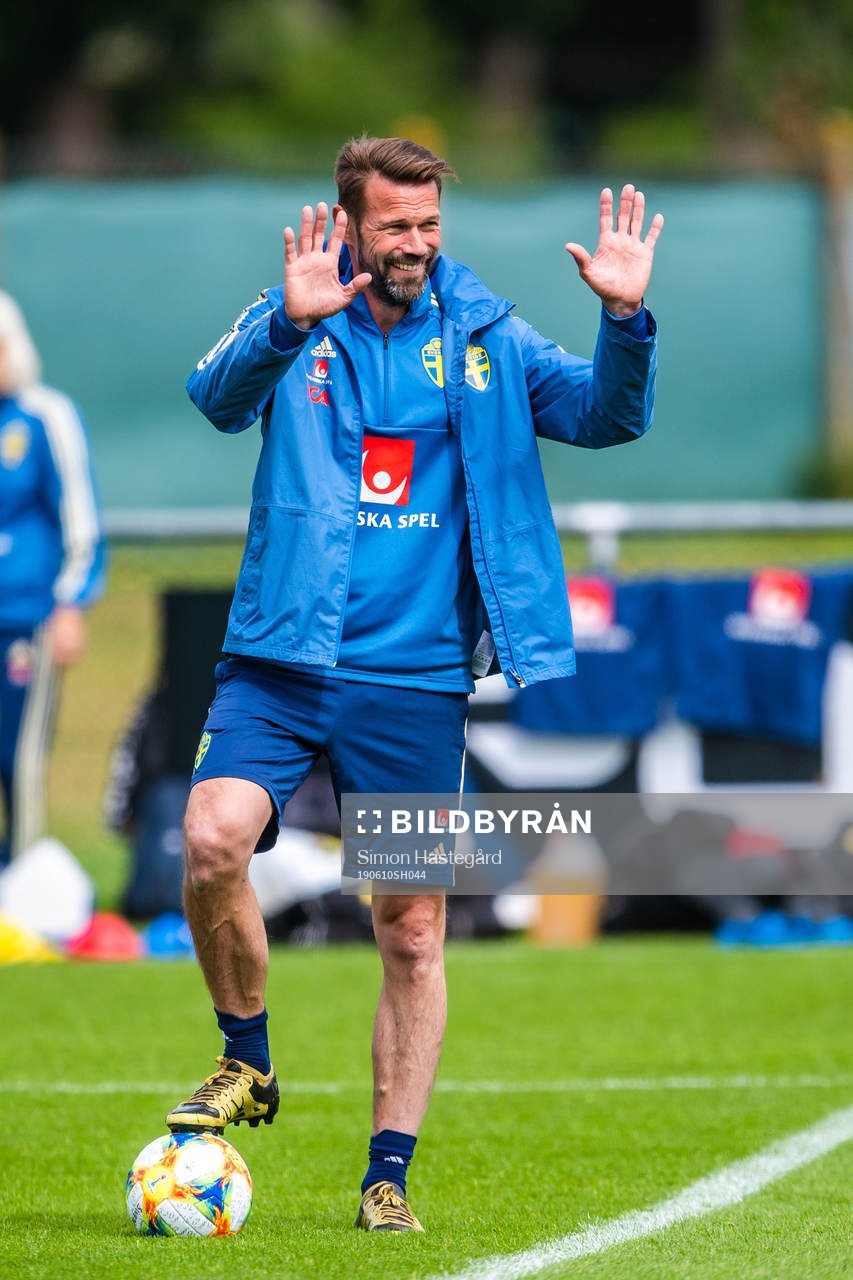 Coordinator Magnus Andersson of Swedish national women