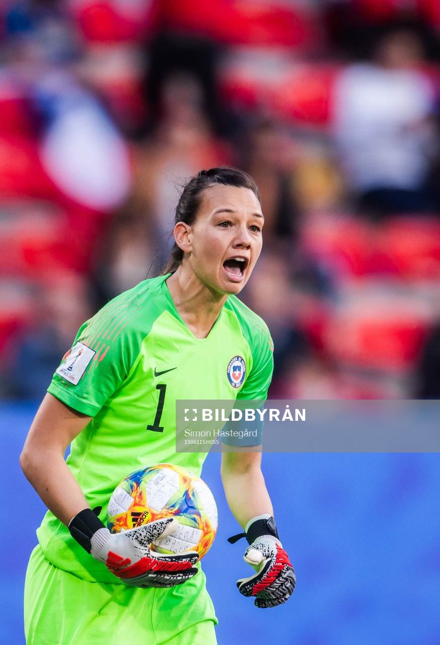 Goalkeeper Christiane Endler of Chile